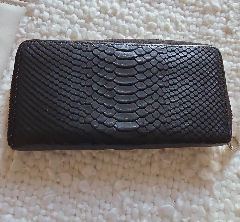 Large Black Zip-Around Wallet with brown Interior 8x4